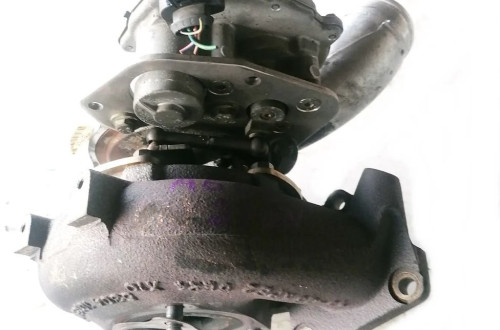 AUDI A6 C6 2.7 TDI TURBOSPRĘŻARKA 059145702T