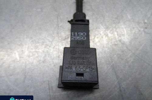 SEAT ALHAMBRA I LIFT 00-10 1.9TDI CZUJNIK STOP STOPU 1J0945511A