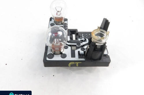 WKŁAD LAMPY PRAWY TYŁ AUDI A6 C6 4F9945222
