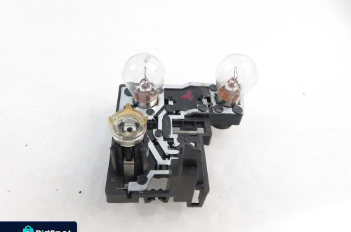 WKŁAD LAMPY PRAWY TYŁ AUDI A6 C6 4F9945222