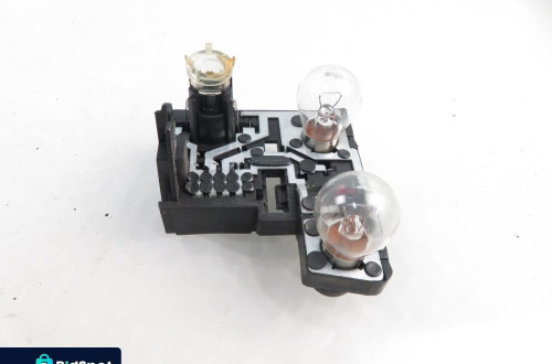 WKŁAD LAMPY PRAWY TYŁ AUDI A6 C6 4F9945222