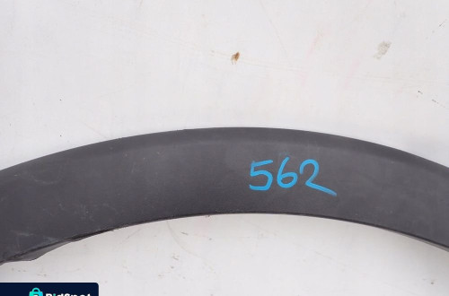 RENAULT CAPTUR 13- LISTWA BŁOTNIKA PRAWY TYŁ