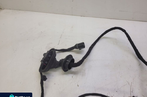 WIĄZKA DRZWI PRAWY PRZÓD AUDI A4 B7 8E1971029S