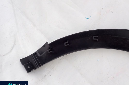 LAND ROVER DISCOVERY V 17- LISTWA PRAWA TYŁ