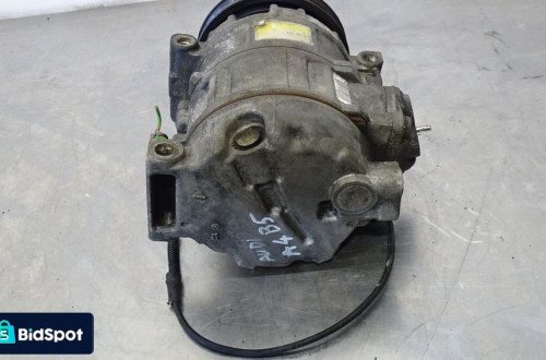 SPRĘŻARKA KLIMATYZACJI AUDI A4 B5 2.5 4B0260805C