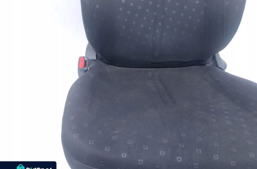 FOTEL LEWY PRZÓD KIEROWCY TOYOTA YARIS II 1 P9 (2005-2009) EUROPA