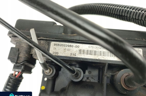 POMPA ZAWIESZENIA CITROEN C4 PICASSO I (2006-2010) 9682022980