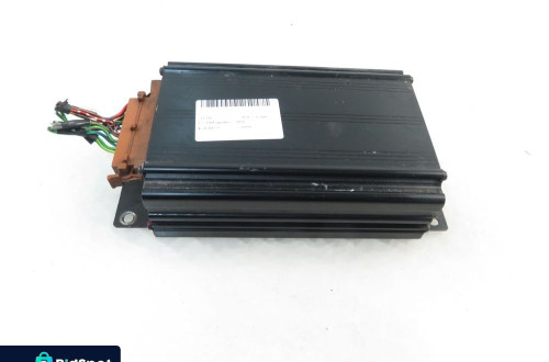 WZMACNIACZ AUDI A6 C5 185678001