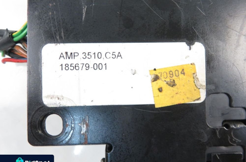 WZMACNIACZ AUDI A6 C5 185678001