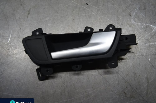 Audi A4 B8 KLAMKA WEWNĘTRZNA LEWA PRAWA TYŁ