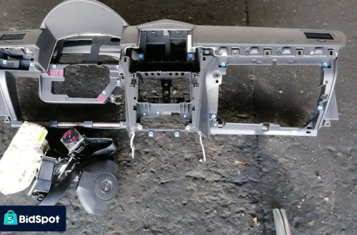 OPEL ASTRA H III  DESKA ROZDZIELCZA AIRBAG NAPINACZ