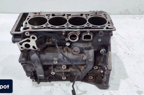BLOK SILNIKA AUDI VOLKSWAGEN SEAT SKODA 2.0 TFSI DKT 06K103023N
