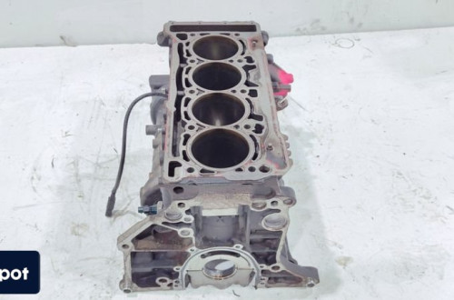 BLOK SILNIKA AUDI VOLKSWAGEN SEAT SKODA 2.0 TFSI DKT 06K103023N