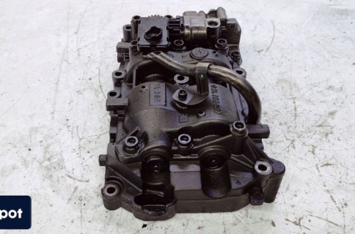POMPA OLEJU AUDI A3 A4 A5 A6 2.0 TDI 03L103537