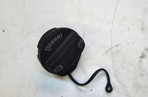 KOREK WLEWU PALIWA AUDI VW SEAT SKODA 1J0201553S