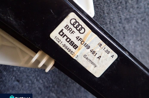 MECHANIZM PODNOSZENIA SZYBY SZYBA TYŁ AUDI A6 4F