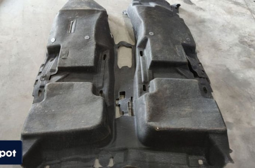 DYWAN WYKŁADZINA AUDI Q3 F3 83B863367 QA5