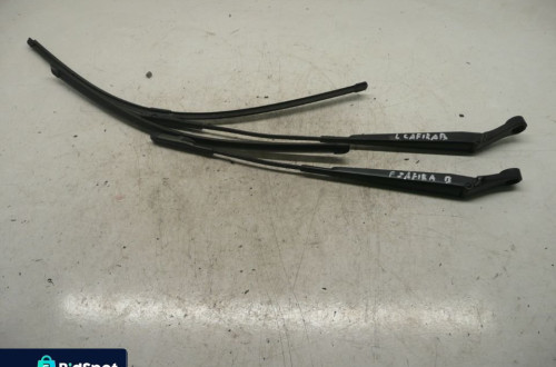 OPEL ZAFIRA B 05-08 RAMIONA WYCIERACZEK PRZÓD