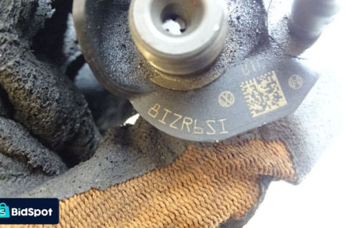 WTRYSK VOLKSWAGEN GOLF VI 2.0TDI 03L130277 0444116030