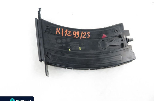 UCHWYT NA NAPOJE BMW 3 E91 7127406