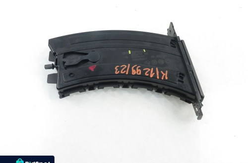 UCHWYT NA NAPOJE BMW 3 E91 7127406