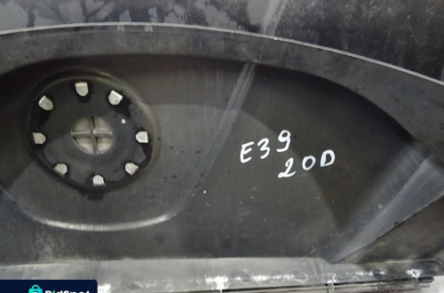 BMW E39 LIFT 00-03 2.0D OBUODOWA WENTYLATORA WISKOZY 7785083
