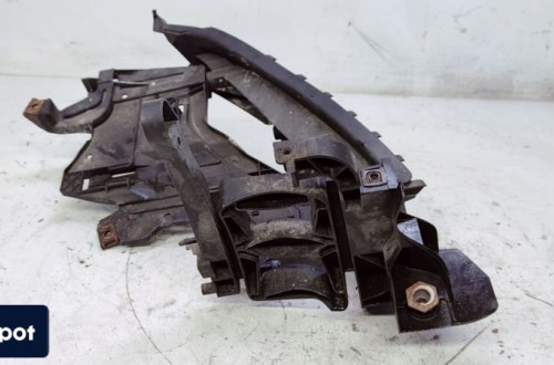 ŚLIZG REFLEKTORA LEWY AUDI A4 B8 8K0805607 OK