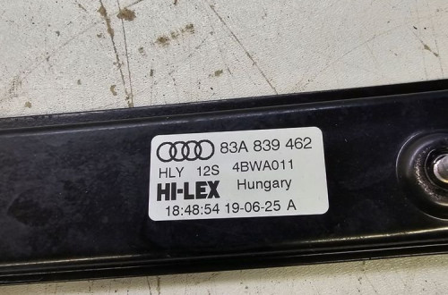 MECHANIZM SZYBY PRAWY TYŁ AUDI Q3 F3 83A839462