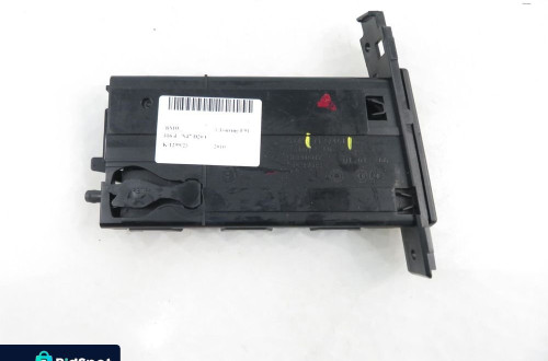 UCHWYT NA NAPOJE BMW 3 E91 7127461