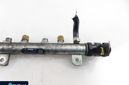 LISTWA WTRYSKOWA OPEL ASTRA III H 1.9 CDTI 0445214056 0281002507