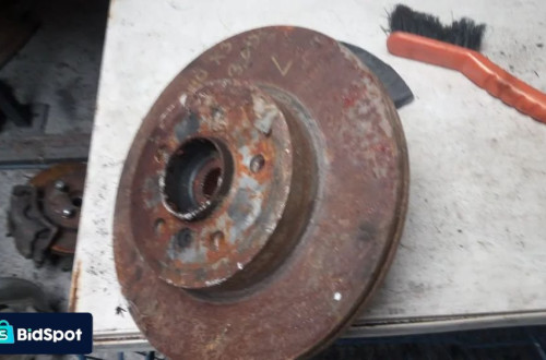 bmw x3 e83 zwrotnica piasta lozysko tarcza hamulcowa przod przednia lewa