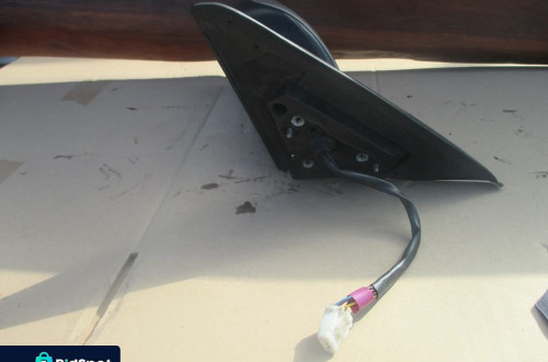 lusterko lewe Toyota Avensis T22 1C0 5pin Europa