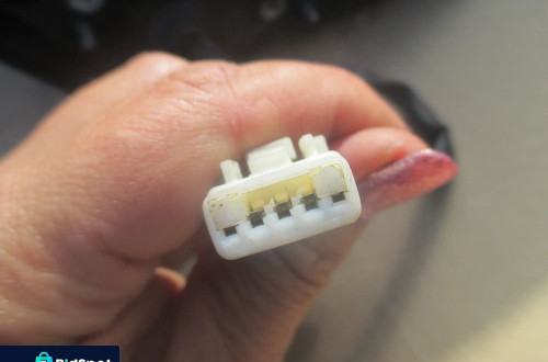 lusterko lewe Toyota Avensis T22 1C0 5pin Europa