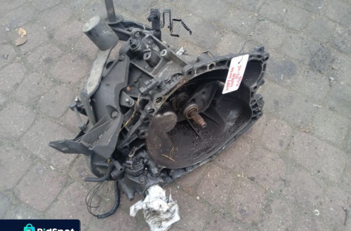 SKRZYNIA BIEGÓW SCUDO JUMPY EXPERT 1.9D DW8 1868 69KM 51KW