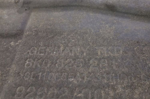 OSŁONA PODWOZIA TYŁ AUDI A4 B8 8K0825281