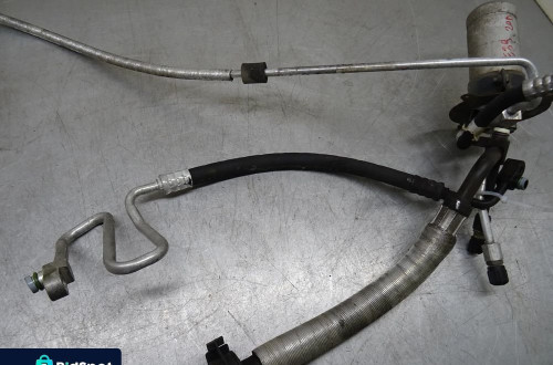 BMW E39 LIFT 00-03 2.0D PRZEWODY KLIMATYZACJI