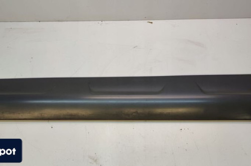 LISTWA Z DRZWI LEWY PRZÓD AUDI Q7 4L ALLROAD 4L0853959D