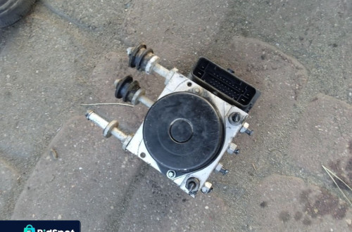 POMPA ABS  SEAT IBIZA IV 6R0614117