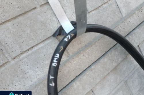 bmw x3 e83 uszczelka drzwi tyl tylnia lewa