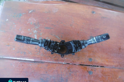 Przełącznik świateł zespolony HYUNDAI 3753MA-2210
