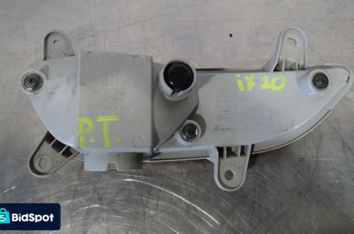 LAMPA PRZECIWMGIELNA TYŁ LEWA HYUNDAI IX20  92405-1K0