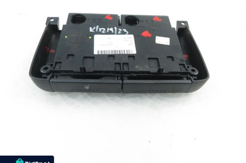 UCHWYT NA NAPOJE VW POLO III FL (6N2) 6N0858569B