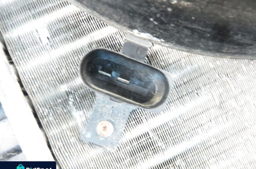 CHŁODNICA WODY VW POLO IV 1.4 16V 6Q0121253K