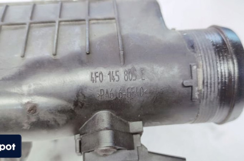 CHŁODNICA INTERCOOLER AUDI A6 2.7 3.0 4F0145805E