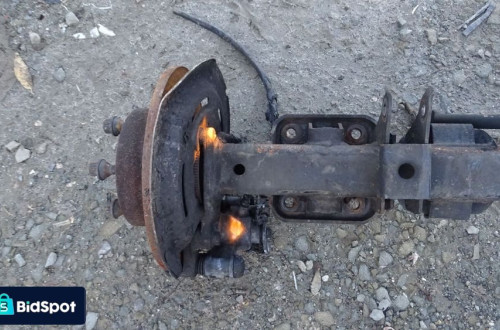 BELKA ZAWIESZENIA OŚ MASTER III MOVANO B 2.3DCI 555115839R 562301270R