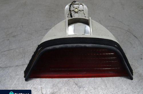 BMW E39 LIFT 00-03 2.0D M47 ŚWIATŁO STOP LAMPA