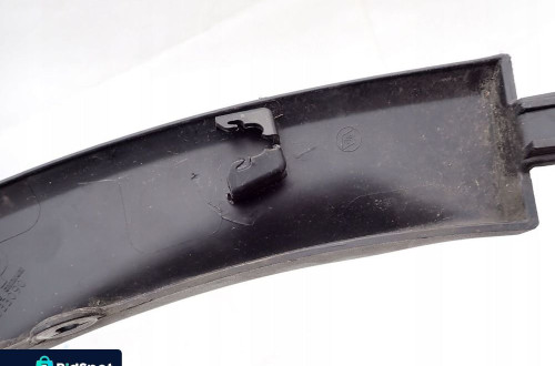 RENAULT CAPTUR 13- LISTWA BŁOTNIKA PRAWY TYŁ