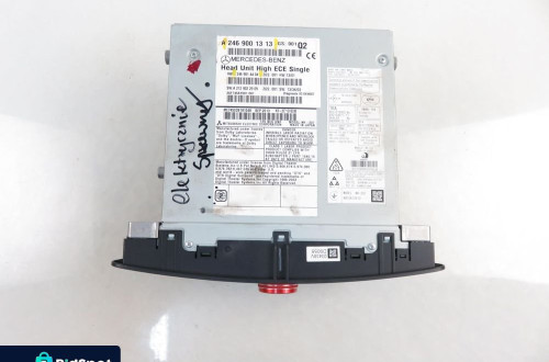 RADIO MERCEDES CLA coupe C117 2469014404 2469001313