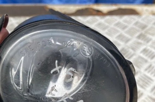 bmw x5 e53 halogen prawy lampa przeciwmgielna prawa 6920886