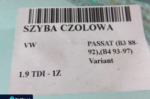 SZYBA CZOŁOWA VW PASSAT B4